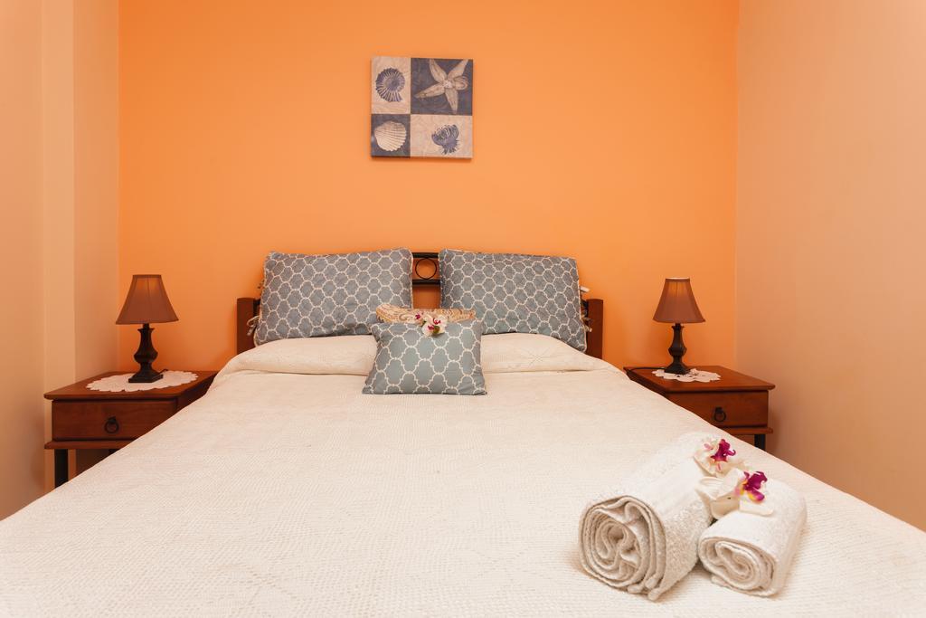 Villa Akros And Suites Keri Bagian luar foto